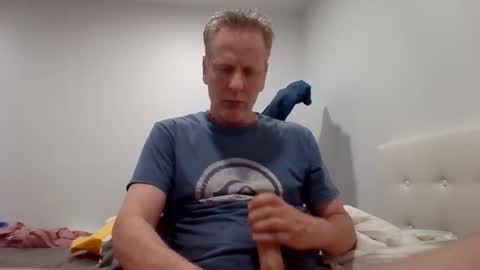 gamerboy200 online show from 06-04-26, 02:50
