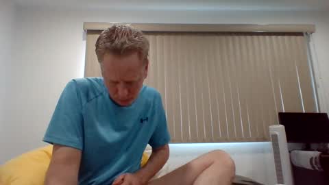 gamerboy200 online show from 07-02-26, 02:33