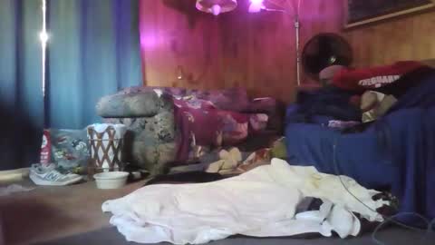 gamerfiend420 online show from 05-11-26, 02:45