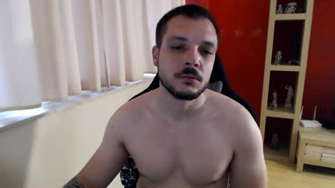 Snapshot of gangstalover8 chatting on 06-12-26, 04:00 GangstaLover online show from 06-12-26, 04:00