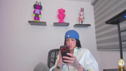 Snapshot of gangster_girl chatting on 08-07-26, 02:46 GANG online show from 08-07-26, 02:46