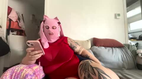 gapetrainee online show from 10-19-25, 12:06