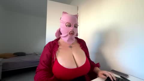 gapetrainee online show from 10-23-25, 07:29