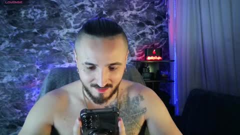 Chris  Dont forget to gift me thumb up Its very important to me and makes me happy AF  online show from 02-20-25, 06:50