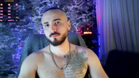 Chris  Dont forget to gift me thumb up Its very important to me and makes me happy AF  online show from 02-25-25, 05:41