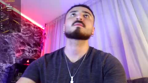 Chris  Dont forget to gift me thumb up Its very important to me and makes me happy AF  online show from 10-20-25, 07:31