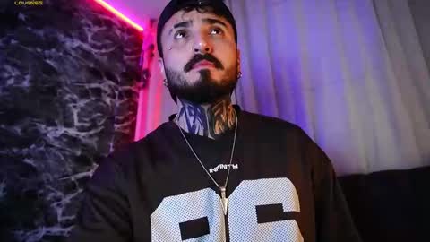 Chris  Dont forget to gift me thumb up Its very important to me and makes me happy AF  online show from 01-12-26, 06:51