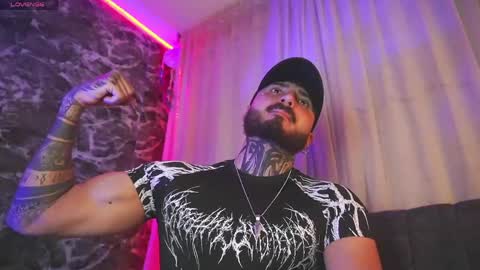 Chris  Dont forget to gift me thumb up Its very important to me and makes me happy AF  online show from 05-04-26, 06:09