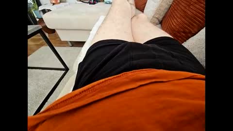 Snapshot of garbis11 chatting on 10-29-25, 03:03 garbis11 online show from 10-29-25, 03:03