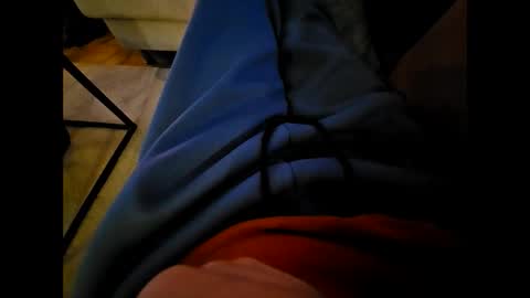 Snapshot of garbis11 chatting on 12-19-25, 03:41 garbis11 online show from 12-19-25, 03:41