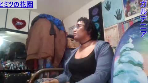 Snapshot of gardeniaspear chatting on 01-19-25, 03:18 Gardenia online show from 01-19-25, 03:18