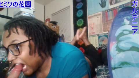 Snapshot of gardeniaspear chatting on 02-22-25, 07:12 Gardenia online show from 02-22-25, 07:12