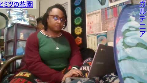 Snapshot of gardeniaspear chatting on 03-09-25, 09:35 Gardenia online show from 03-09-25, 09:35