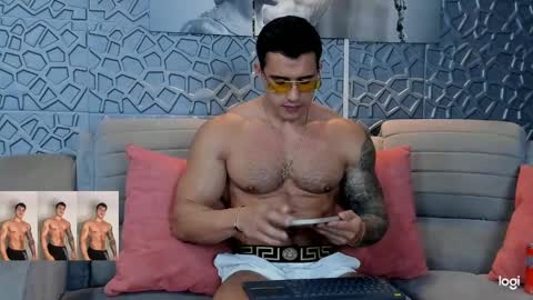 Snapshot of garret_alvin_ chatting on 01-08-25, 06:31 Garret online show from 01-08-25, 06:31