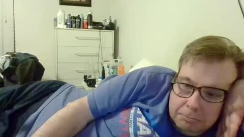 Snapshot of garyg930 chatting on 02-13-26, 02:07 Gary online show from 02-13-26, 02:07