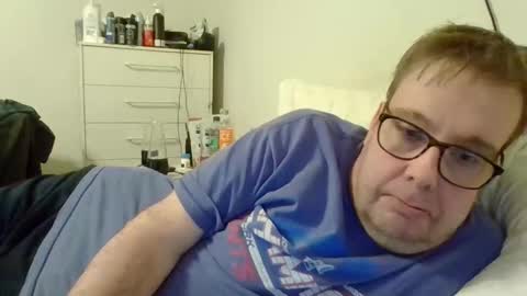 Snapshot of garyg930 chatting on 02-14-26, 02:08 Gary online show from 02-14-26, 02:08