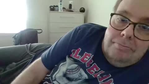 Snapshot of garyg930 chatting on 03-11-26, 06:47 Gary online show from 03-11-26, 06:47