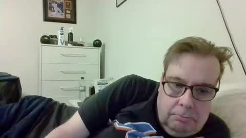 Gary online show from 04-28-26, 01:04