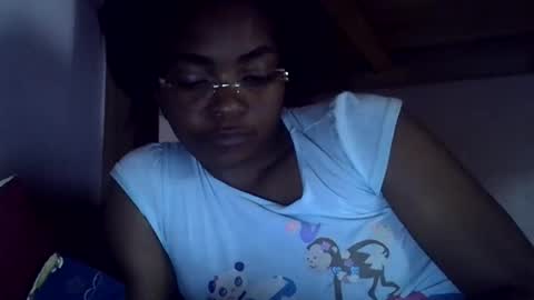 Snapshot of gasielah chatting on 06-04-26, 01:17 gasielah online show from 06-04-26, 01:17