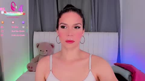 Snapshot of gatitavenecis1 chatting on 01-18-26, 10:13 Vnecis Marn online show from 01-18-26, 10:13