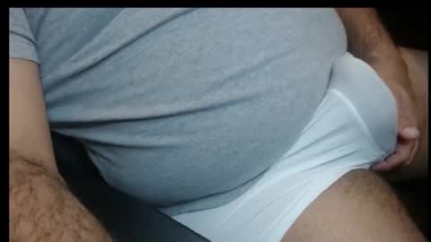 Snapshot of gato27cam chatting on 03-08-25, 10:02 Marco online show from 03-08-25, 10:02