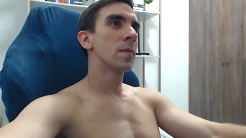 Snapshot of gatosarado23 chatting on 01-04-25, 04:23 gatosarado23 online show from 01-04-25, 04:23