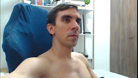 Snapshot of gatosarado23 chatting on 01-09-25, 06:48 gatosarado23 online show from 01-09-25, 06:48