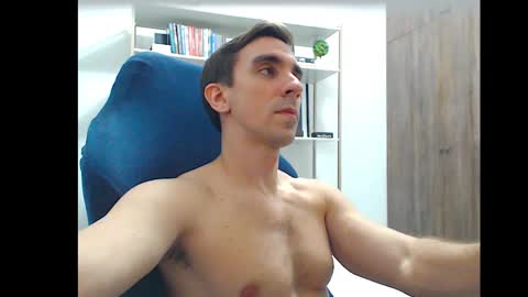 Snapshot of gatosarado23 chatting on 09-10-25, 01:38 gatosarado23 online show from 09-10-25, 01:38