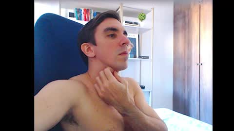 Snapshot of gatosarado23 chatting on 10-07-25, 05:43 gatosarado23 online show from 10-07-25, 05:43