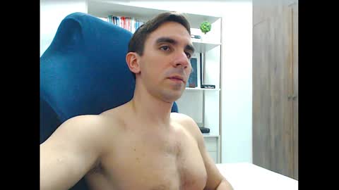 Snapshot of gatosarado23 chatting on 10-22-25, 02:23 gatosarado23 online show from 10-22-25, 02:23