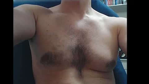 Snapshot of gatosarado23 chatting on 07-01-26, 03:52 gatosarado23 online show from 07-01-26, 03:52