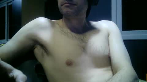 Snapshot of gauchors21 chatting on 05-18-26, 02:40 gauchors21 online show from 05-18-26, 02:40