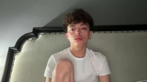 Snapshot of gayboyhtx chatting on 01-12-26, 08:52 Jose online show from 01-12-26, 08:52