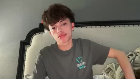 Snapshot of gayboyhtx chatting on 01-14-26, 09:42 Jose online show from 01-14-26, 09:42