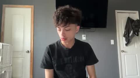 Snapshot of gayboyhtx chatting on 01-17-26, 06:00 Jose online show from 01-17-26, 06:00