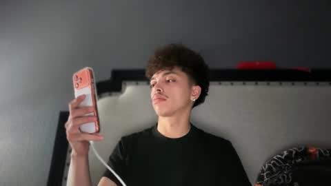 Snapshot of gayboyhtx chatting on 02-14-26, 11:45 Jose online show from 02-14-26, 11:45