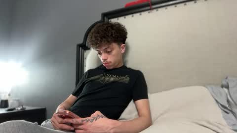 Snapshot of gayboyhtx chatting on 03-03-26, 02:39 Jose online show from 03-03-26, 02:39