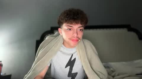 Snapshot of gayboyhtx chatting on 03-04-26, 01:55 Jose online show from 03-04-26, 01:55