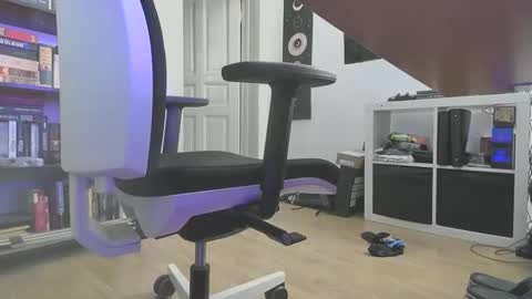 Snapshot of gaymer_play chatting on 02-16-25, 09:59 gaymer_play online show from 02-16-25, 09:59