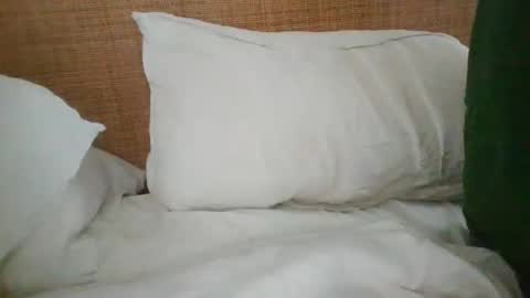 GCGuy online show from 01-12-25, 01:53