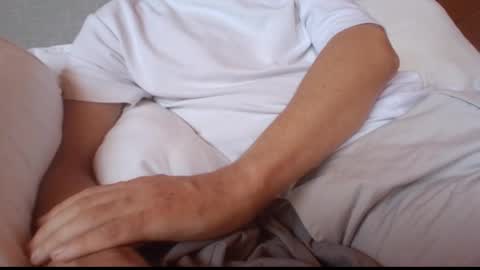 GCGuy online show from 02-12-25, 04:01