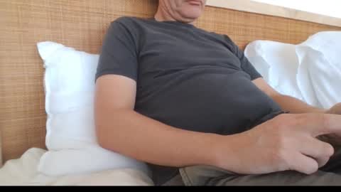 GCGuy online show from 02-20-26, 03:14