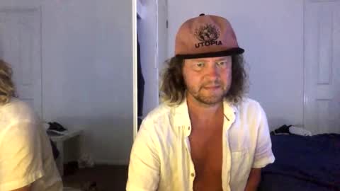 gcsurfer81 online show from 02-20-26, 05:15