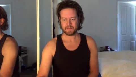 Snapshot of gcsurfer81 chatting on 06-03-26, 11:54 gcsurfer81 online show from 06-03-26, 11:54