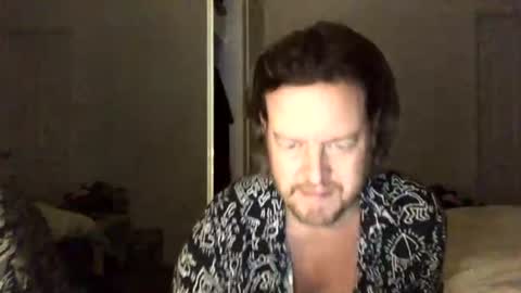 gcsurfer81 online show from 07-11-26, 09:12