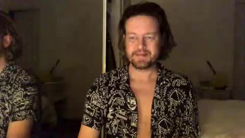 gcsurfer81 online show from 07-14-26, 09:25
