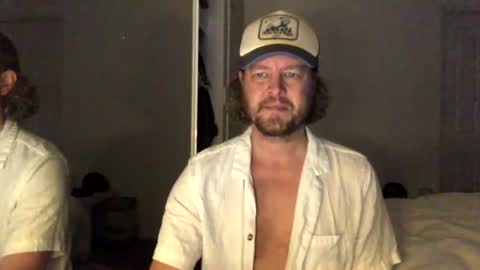 gcsurfer81 online show from 07-19-26, 08:29