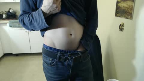 Snapshot of gdanch chatting on 12-31-24, 03:42 G online show from 12-31-24, 03:42