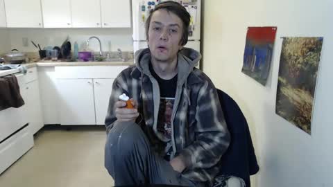 Snapshot of gdanch chatting on 01-05-25, 01:15 G online show from 01-05-25, 01:15