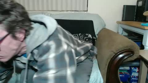 Snapshot of gdanch chatting on 01-08-25, 01:53 G online show from 01-08-25, 01:53